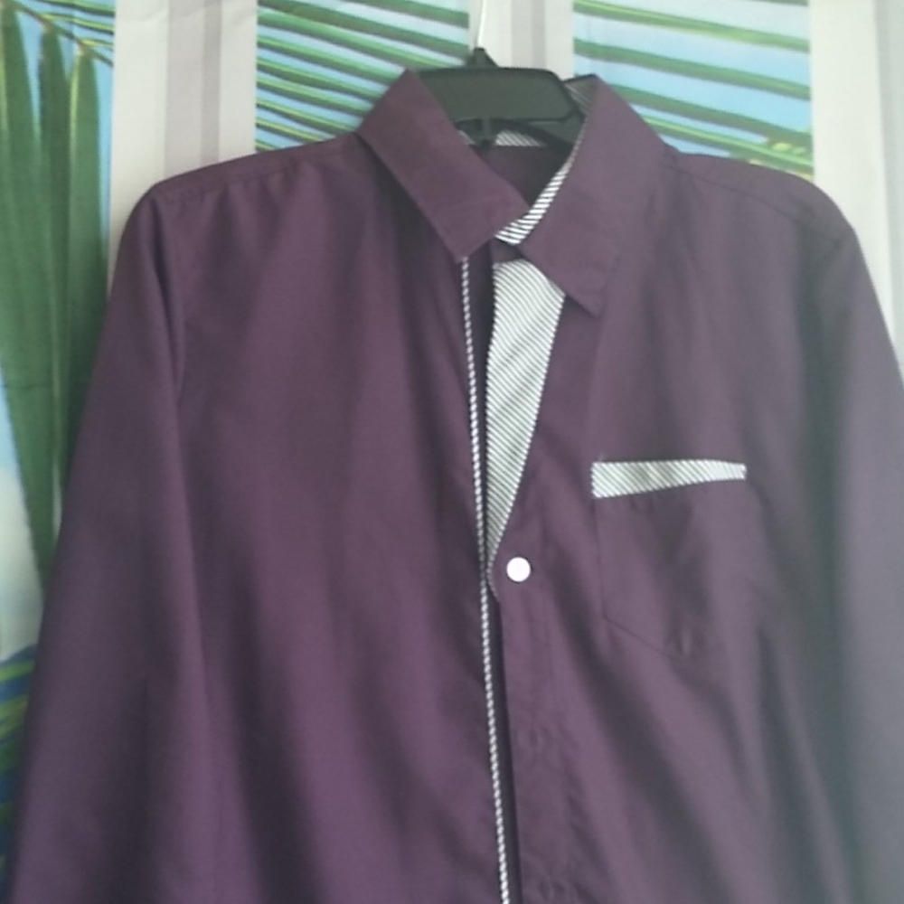 Shirt - Picture 2 of 2
